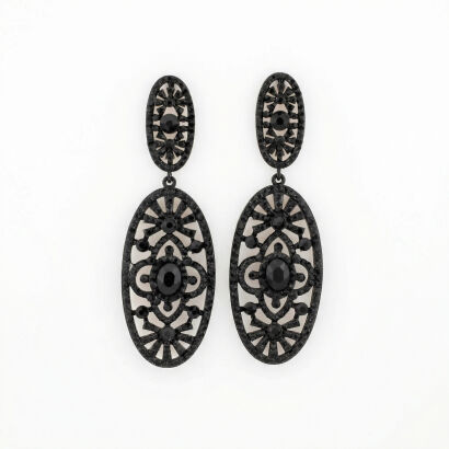 Kolczyki "Nocny Ażur" – czarne dżety i lekka forma